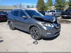 JN8AT2MV2JW342131 2018 NISSAN ROGUE