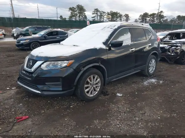 JN8AT2MV2JW347555 2018 NISSAN ROGUE - Image 2