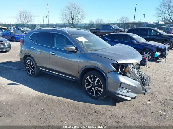 JN8AT2MV2JW351170 2018 NISSAN ROGUE - Image 1