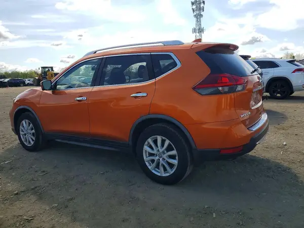 JN8AT2MV2JW352111 2018 NISSAN ROGUE - Image 2