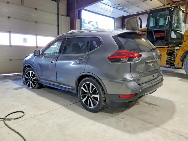 JN8AT2MV2JW353355 2018 NISSAN ROGUE - Image 2