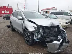 JN8AT2MV2JW354716 2018 NISSAN ROGUE