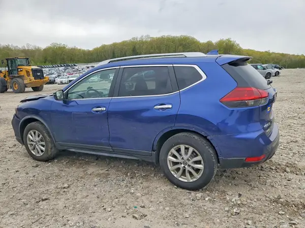 JN8AT2MV2KW373056 2019 NISSAN ROGUE - Image 2