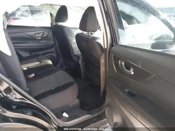 JN8AT2MV2KW373946 2019 NISSAN ROGUE - Image 8