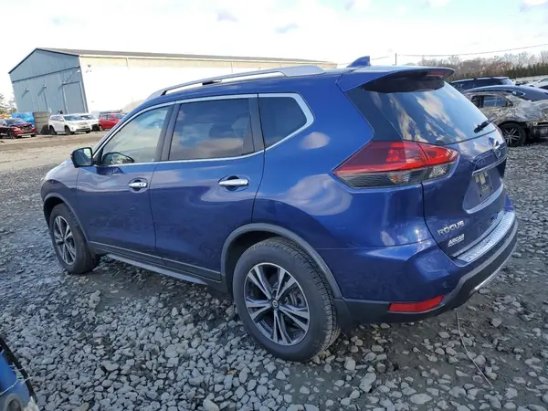 JN8AT2MV2KW377821 2019 NISSAN ROGUE - Image 2
