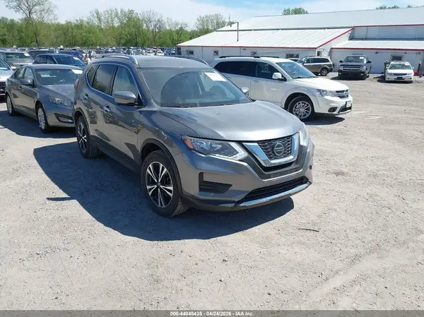 JN8AT2MV2KW380010 2019 NISSAN ROGUE - Image 1