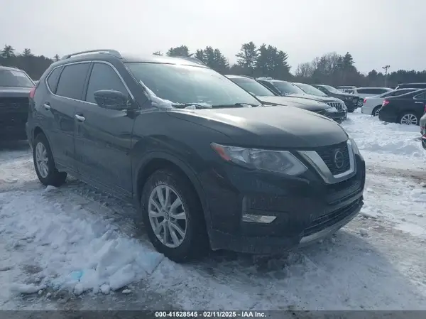 JN8AT2MV2KW380041 2019 NISSAN ROGUE - Image 1