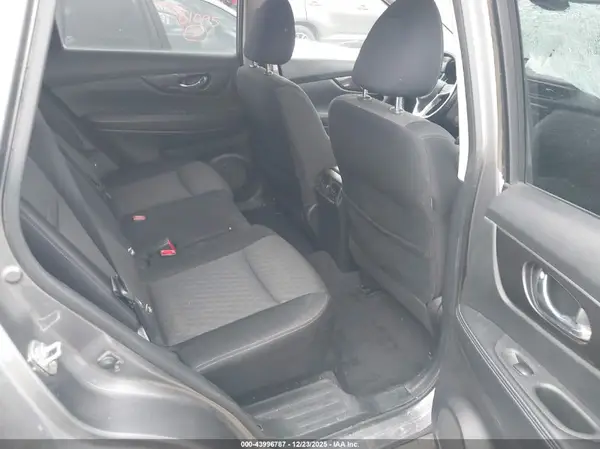JN8AT2MV2KW380203 2019 NISSAN ROGUE - Image 8