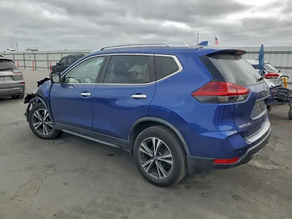 JN8AT2MV2KW384946 2019 NISSAN ROGUE - Image 2