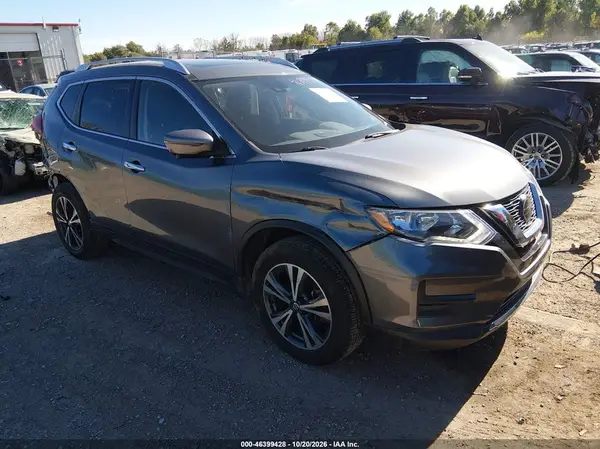JN8AT2MV2KW386406 2019 NISSAN ROGUE - Image 1