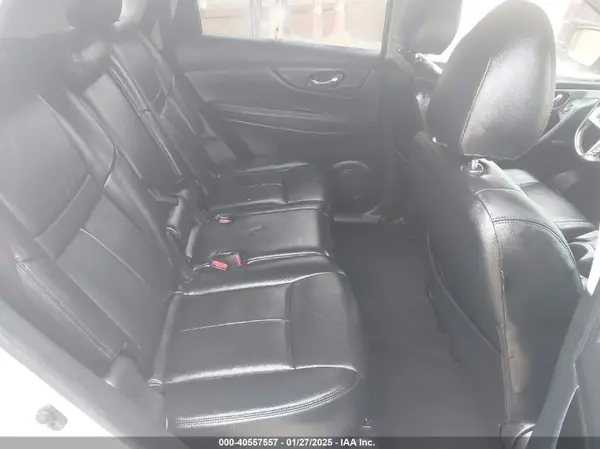 JN8AT2MV2KW389810 2019 NISSAN ROGUE - Image 8
