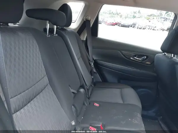 JN8AT2MV2KW391587 2019 NISSAN ROGUE - Image 8