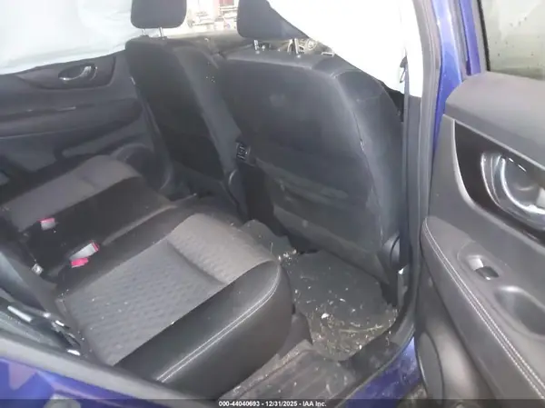 JN8AT2MV2KW394179 2019 NISSAN ROGUE - Image 8