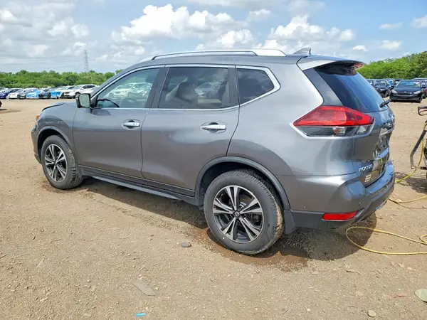 JN8AT2MV2KW394649 2019 NISSAN ROGUE - Image 2