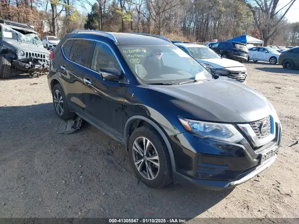 JN8AT2MV2KW395297 2019 NISSAN ROGUE - Image 1