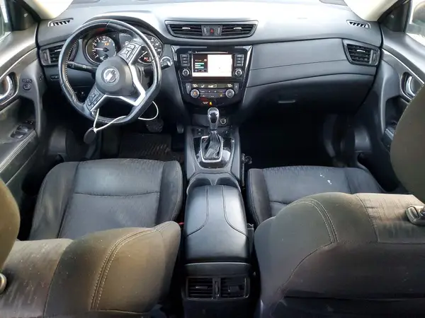 JN8AT2MV2KW395607 2019 NISSAN ROGUE - Image 8