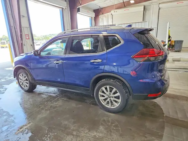 JN8AT2MV2LW104394 2020 NISSAN ROGUE - Image 2
