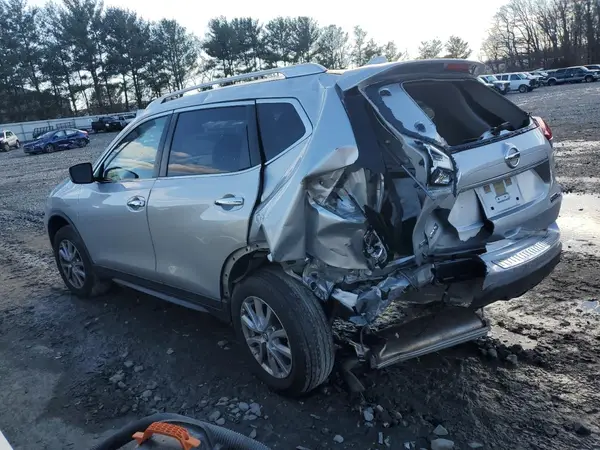 JN8AT2MV2LW109532 2020 NISSAN ROGUE - Image 2
