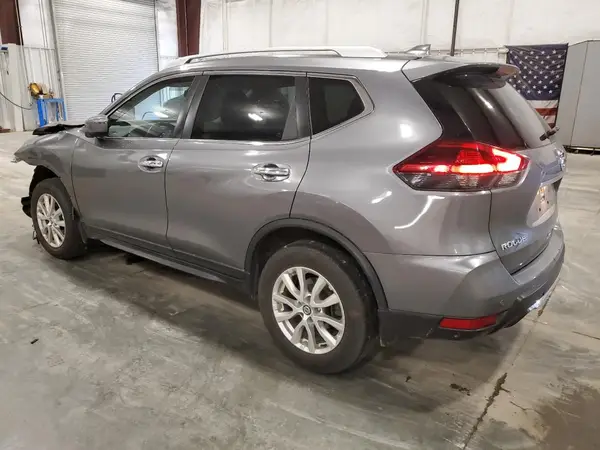 JN8AT2MV2LW112589 2020 NISSAN ROGUE - Image 2