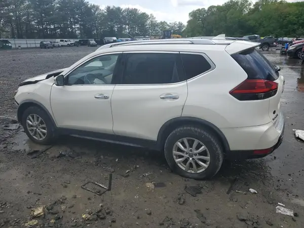 JN8AT2MV2LW115265 2020 NISSAN ROGUE - Image 2