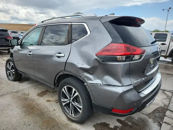 JN8AT2MV2LW117582 2020 NISSAN ROGUE - Image 2