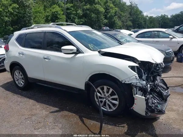 JN8AT2MV2LW119459 2020 NISSAN ROGUE - Image 1