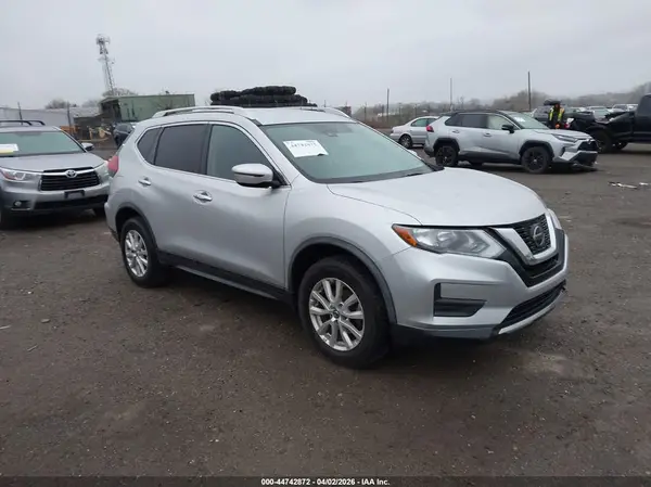JN8AT2MV2LW120188 2020 NISSAN ROGUE - Image 1
