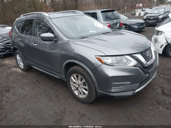 JN8AT2MV2LW130686 2020 NISSAN ROGUE - Image 1