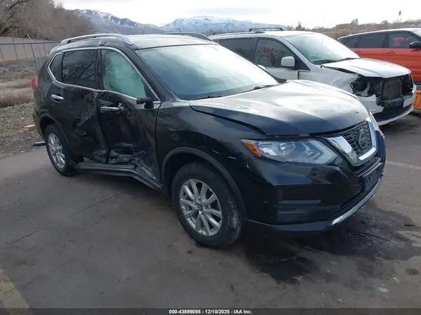 JN8AT2MV2LW132065 2020 NISSAN ROGUE - Image 1