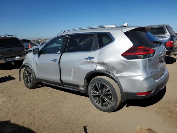 JN8AT2MV2LW135404 2020 NISSAN ROGUE - Image 2