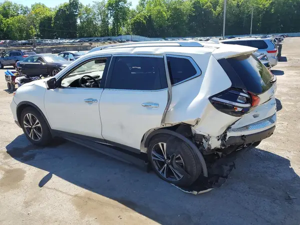 JN8AT2MV2LW136519 2020 NISSAN ROGUE - Image 2