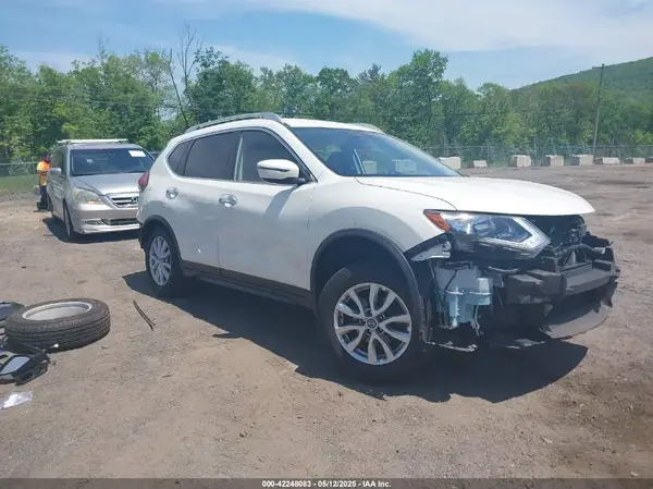 JN8AT2MV2LW136911 2020 NISSAN ROGUE - Image 1