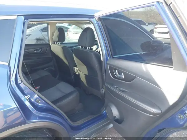 JN8AT2MV2LW138593 2020 NISSAN ROGUE - Image 8