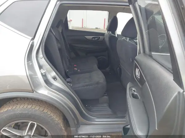 JN8AT2MV3GW131500 2016 NISSAN ROGUE - Image 8
