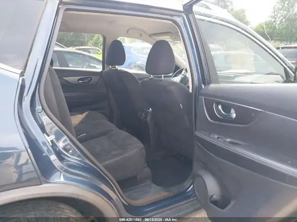 JN8AT2MV3GW134347 2016 NISSAN ROGUE - Image 8