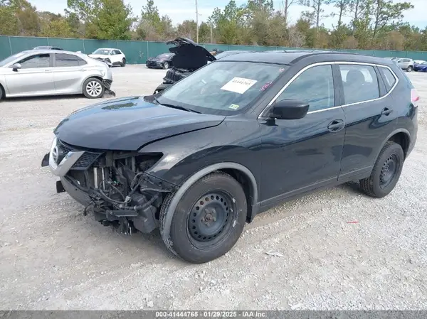 JN8AT2MV3GW136731 2016 NISSAN ROGUE - Image 2