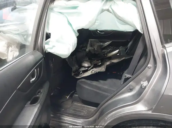 JN8AT2MV3GW149902 2016 NISSAN ROGUE - Image 8