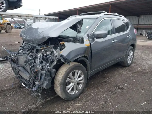 JN8AT2MV3GW152928 2016 NISSAN ROGUE - Image 2