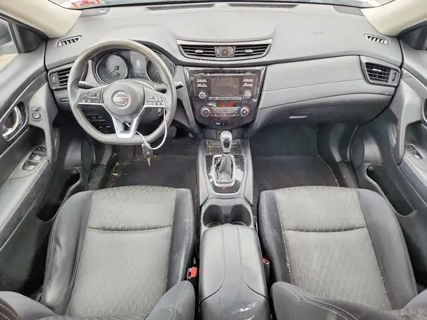 JN8AT2MV3HW001055 2017 NISSAN ROGUE - Image 8