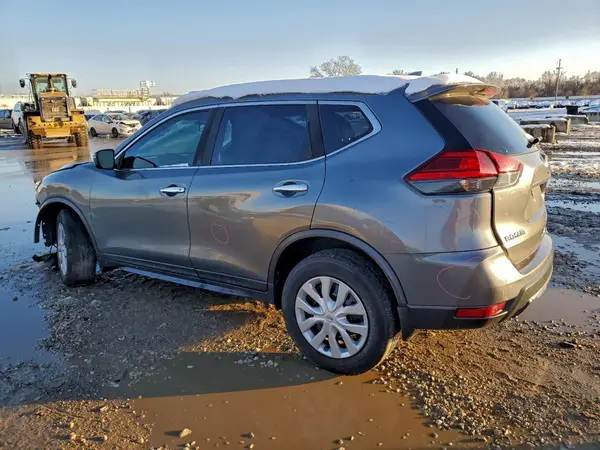 JN8AT2MV3HW001802 2017 NISSAN ROGUE - Image 2