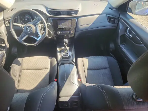 JN8AT2MV3HW005283 2017 NISSAN ROGUE - Image 8