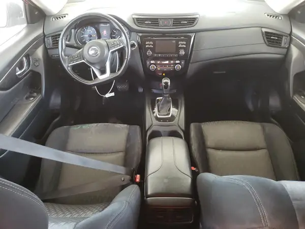 JN8AT2MV3HW005865 2017 NISSAN ROGUE - Image 8