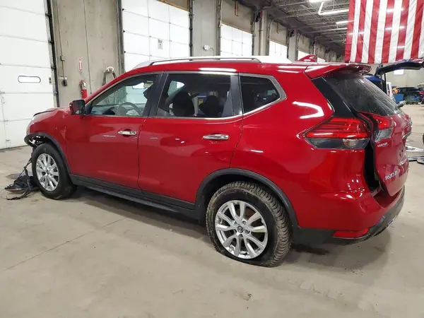 JN8AT2MV3HW007387 2017 NISSAN ROGUE - Image 2