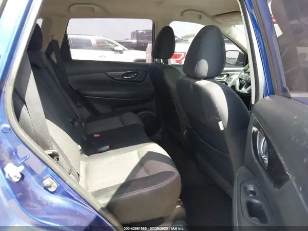 JN8AT2MV3HW007969 2017 NISSAN ROGUE - Image 8