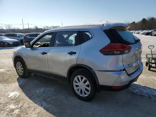 JN8AT2MV3HW009382 2017 NISSAN ROGUE - Image 2