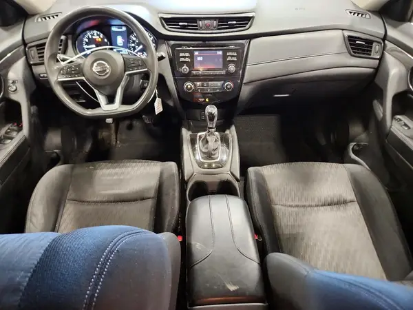 JN8AT2MV3HW011293 2017 NISSAN ROGUE - Image 8