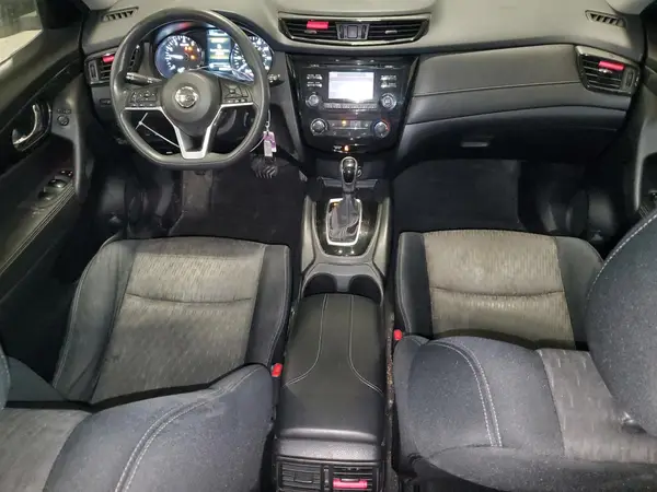 JN8AT2MV3HW012573 2017 NISSAN ROGUE - Image 8