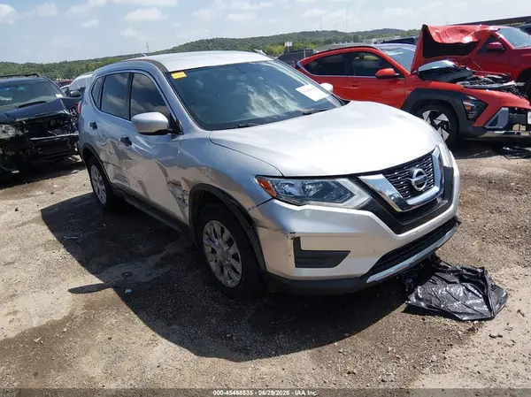 JN8AT2MV3HW014887 2017 NISSAN ROGUE - Image 1