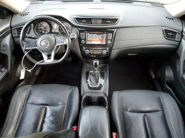 JN8AT2MV3HW018289 2017 NISSAN ROGUE - Image 8