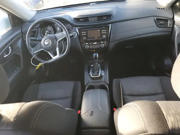 JN8AT2MV3HW018972 2017 NISSAN ROGUE - Image 8